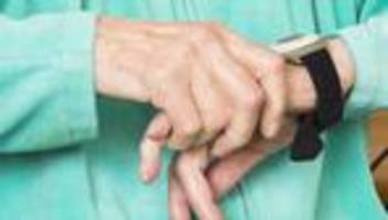 erste coronaimpfung: der impfstoff ist da