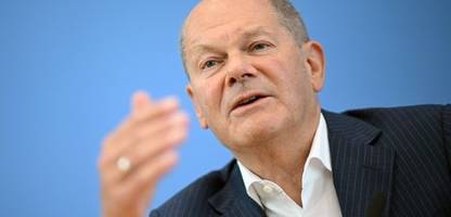 Olaf Scholz ist zu Besuch bei der Meyer Werft in Papenburg - Livestream