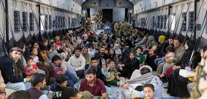 bundesverdienstkreuz für afghanistan-rettungsmission: helden zweiter klasse
