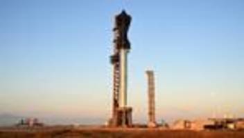 Mars-Flug: Elon Musk kündigt Mars-Flug mit Roboter für 2026 an