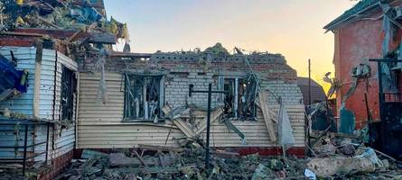 Ukraine beklagt Tote und Verletzte bei Luftangriffen