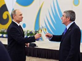 IOC-Boss Thomas Bach tritt ab: Eine Präsidentschaft im Schatten von Putins Aggressionen