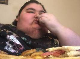 Mukbang-Berühmtheit tot mit 24: Fressvideo-Tiktoker stirbt an Folgen extremen Übergewichts