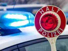 autobahn zeitweise voll gesperrt: polizei stoppt lkw nach 120 kilometern verfolgungsjagd auf der a9