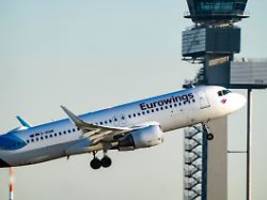 keine landung in tromsø: eurowings-airbus irrt durch nordeuropa