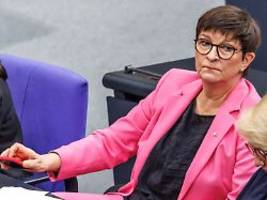 klingbeil sei hoffnungsträger: erste sozialdemokraten fordern rückzug von parteichefin esken