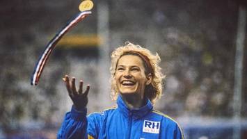 elmshorn: leichtathletik-legende heike henkel liest auf kulturschiff
