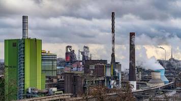 Grüner Stahl: Thyssenkrupp setzt Fragezeichen hinter Pläne für grünes Stahlwerk