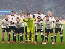 dfb-fans revanchieren sich: deutsche nationalhymne in italien ausgepfiffen
