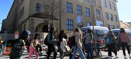 39 nationen, eine schule: wie gelingt integration in augsburgs klassenzimmern?