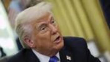 der us-Überblick am morgen: trump entzieht sicherheitsfreigaben, migranten verlieren schutzstatus