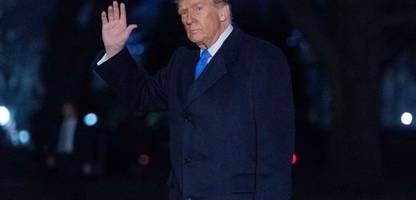 donald trump widerruft sicherheitsfreigaben für joe biden, kamala harris und hillary clinton