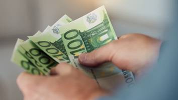 zins-hammer von ezb - zinsen stürzen ab: sichern sie sich hier noch top-konditionen für tagesgeld und festgeld