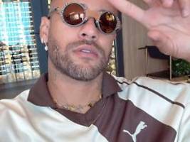 nächster wirbel um superstar: foto im st.-pauli-trikot fliegt neymar um die ohren