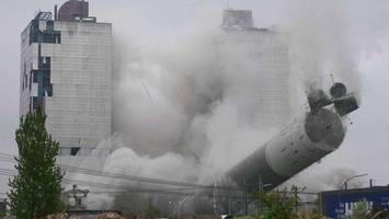 schon 2004 ging die sprengung des vorgängerkraftwerks schief