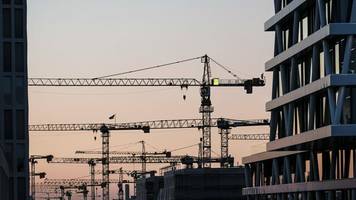 immobilienpleite: berliner immobilienkönig ziegert meldet insolvenz an