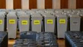 kriminalität: mann nach wahlbetrug und versuchter brandstiftung angeklagt
