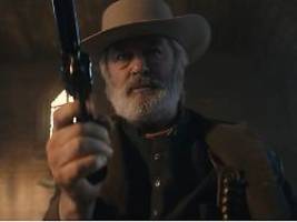 trotz todesschuss am set: erster trailer zum western rust veröffentlicht