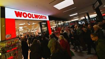 discounter woolworth eröffnet: ansturm auf günstige angebote