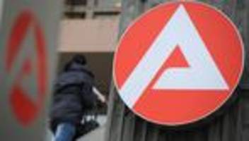 arbeitslosenquote sinkt leicht: frühjahrsbelebung am arbeitsmarkt bleibt aus