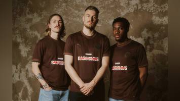 „wollte es klauen“: fc bayern und st. pauli planen trikot-aktion