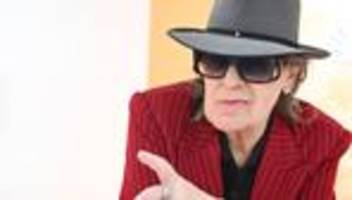 eine stadt sieht einen film: udo lindenberg bei hamburger kino-aktion im fokus
