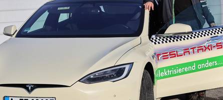 tesla trotz musk? wie augsburgs einziger tesla-taxifahrer die debatte erlebt