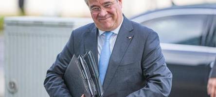armin laschet will außenminister werden – aber markus söder hat etwas dagegen