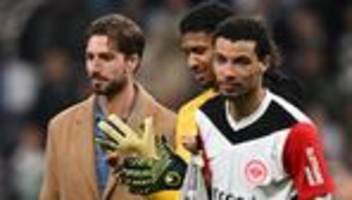 fußball-bundesliga: rückschlag für eintracht-keeper trapp