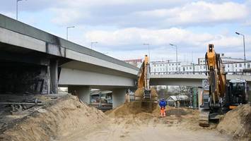 a100: abriss in nur drei wochen – wie das funktionieren soll