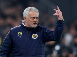 eklat im türkischen pokal: mourinho betätigt sich mal wieder als professioneller provokateur