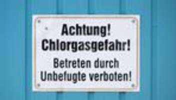 notfall-einsatz: chlorgas tritt in freibad aus
