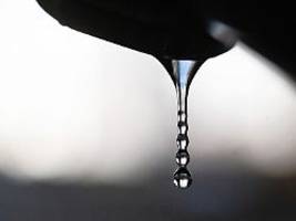 geringe niederschläge: städtetag ruft zum sparen von trinkwasser auf