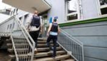schulen in duisburg: autor der drohmails wollte offenbar aufmerksamkeit für schulsystem