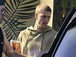 es geht euch nur ums geld!: justin bieber wütet gegen paparazzi