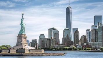 New York: Hubschrauber in Manhattan abgestürzt