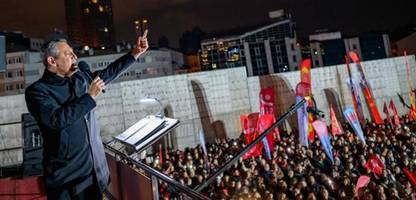 türkei: chp-chef Özgür Özel spricht über die pläne der opposition