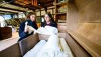 traditionen: forschung zu leinen im wendland und kleidung für sklaven