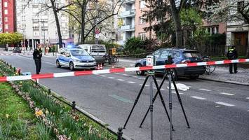 Messerattacke in U-Bahn – vier Polizei-Schüsse treffen Angreifer