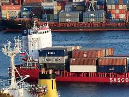entscheidend für artillerie: nordkorea soll russland 15.000 container waffenhilfe geschickt haben