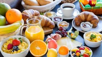 ostern im bezirk eimsbüttel: diese bäcker bieten frische brötchen