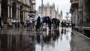 schwere unwetter in italien – experten warnen urlauber