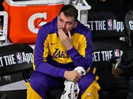 tränen, verzweiflung, playoffs: als ein erdbeben eine gesamte liga durchwirbelte
