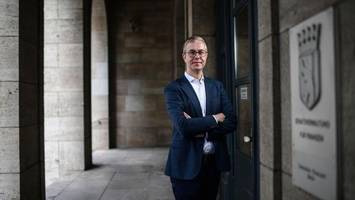 „wir werden unbequeme entscheidungen treffen müssen“