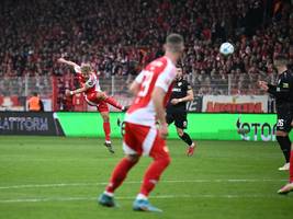 1. fc union berlin: mit betörender gewalt den klassenverbleib gesichert