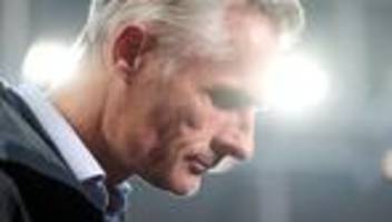 Fußball: Schalke trennt sich zum Saisonende von Trainer Kees van Wonderen