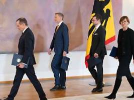 zeitliche begrenzung gefordert: steuerzahlerbund kritisiert üppiges Übergangsgeld für minister