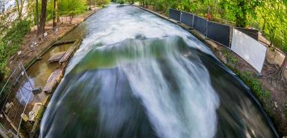 München: Surferin stirbt nach Unfall an Eisbachwelle
