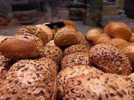 Öko-test am ofen: diese körner-aufbackbrötchen sind ungenügend