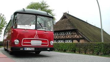 Reisefeeling wie vor 60 Jahren: Touren mit dem Oldtimerbus